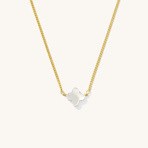 Pearl Clover Necklace